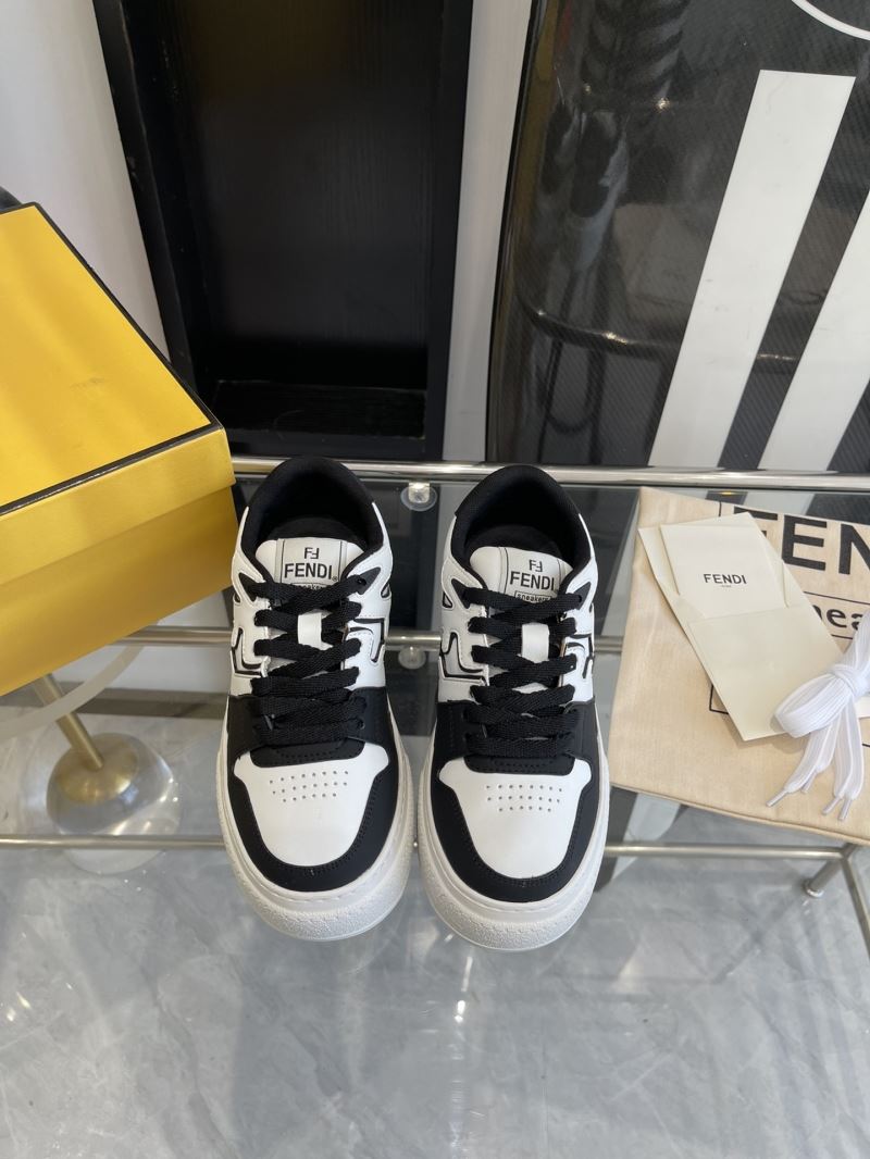 Fendi Low Shoes